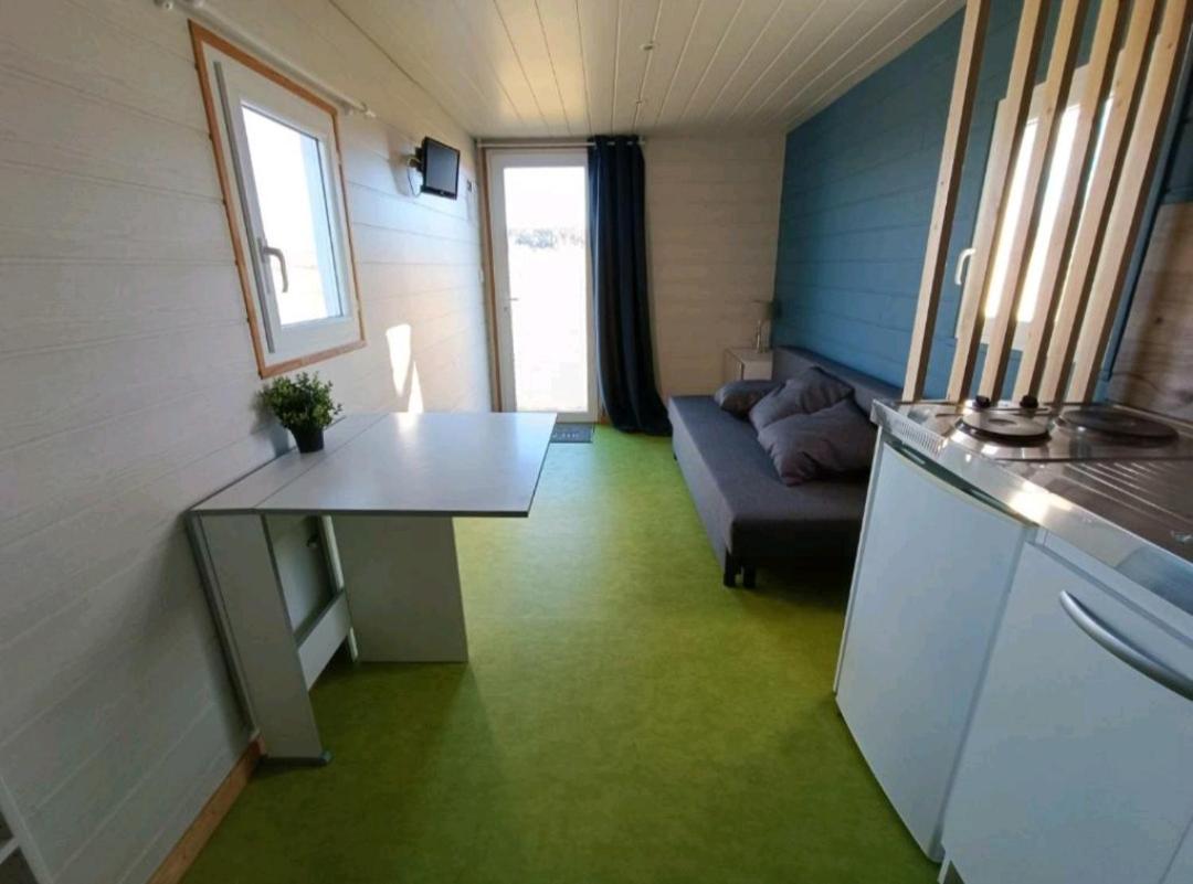 Logement Insolite Au Coeur De L'Auvergne Rochefort-Montagne Dış mekan fotoğraf