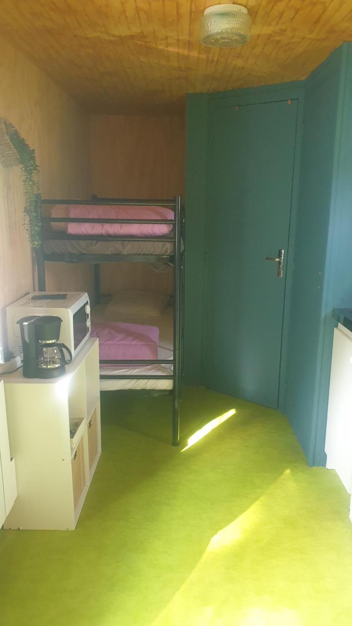 Logement Insolite Au Coeur De L'Auvergne Rochefort-Montagne Dış mekan fotoğraf